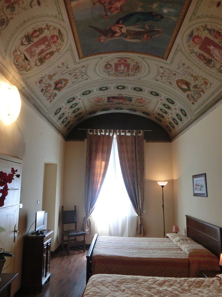 B&B Pantaneto - Palazzo Bulgarini Siena Bagian luar foto